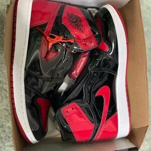 Air Jordan Retro High OG Sneakers